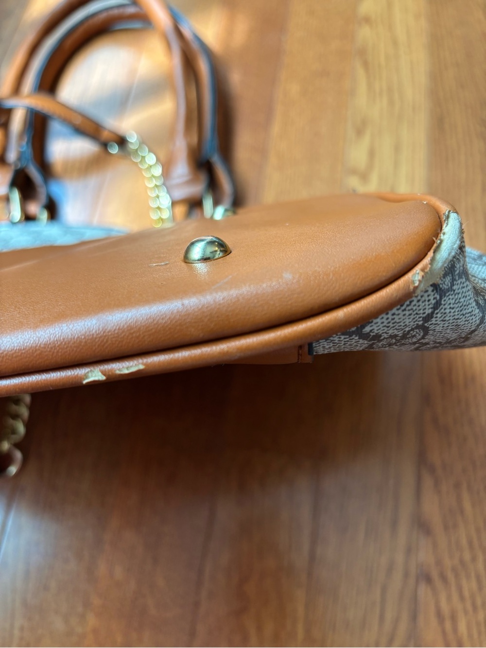 Gucci Brown Monogram Tote with Green & Red Stripe - Picture 11 of 13